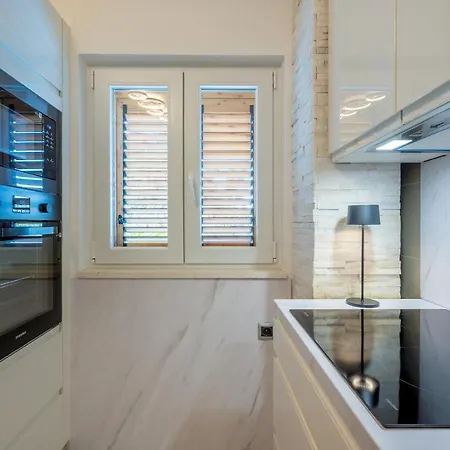 Villa Uniquely Designed Ivana With Outdoor Jacuzzi Nearby The Pebble Banje At The Island Of Solta *