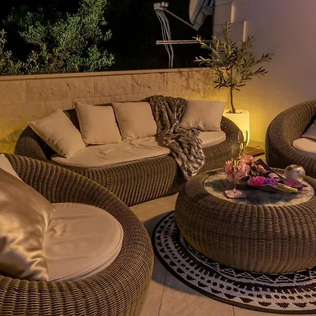 Ivana: Seaside Retreat With Outdoor Jacuzzi On Solta Island Villa Rogac